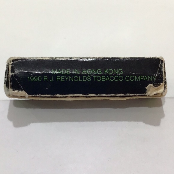 1990 Salem cigarettes playing cards - Picture 3 of 3